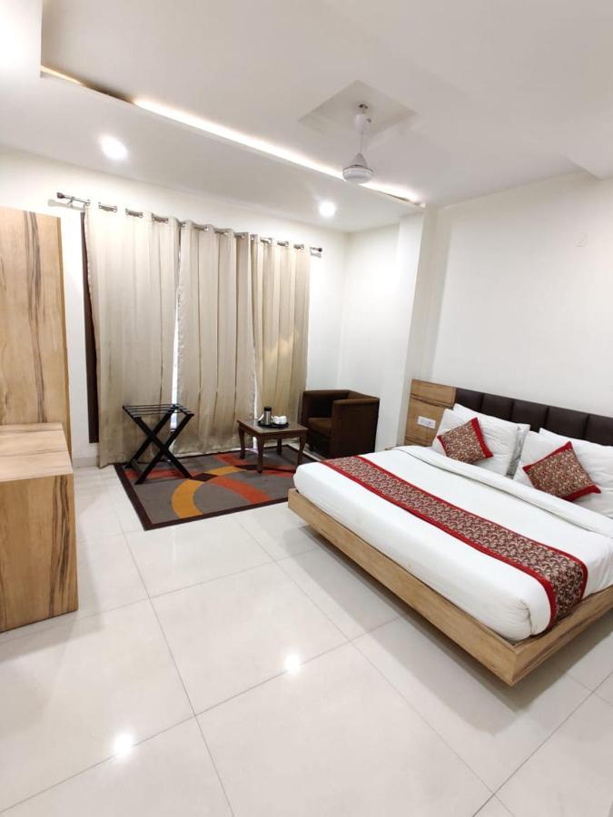 Super Collection O Amritsar Near Railway Station Ξενοδοχείο Εξωτερικό φωτογραφία