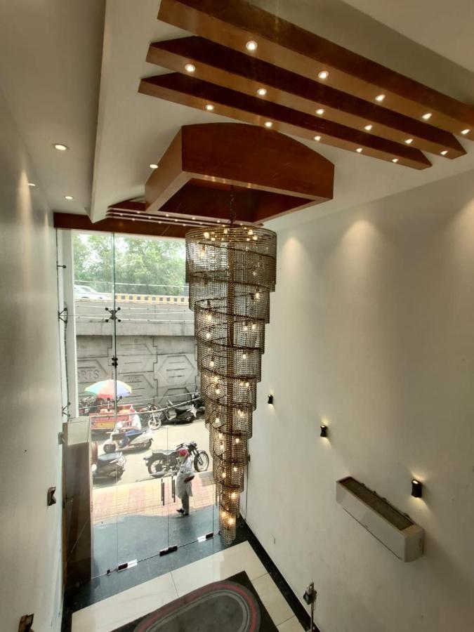 Super Collection O Amritsar Near Railway Station Ξενοδοχείο Εξωτερικό φωτογραφία