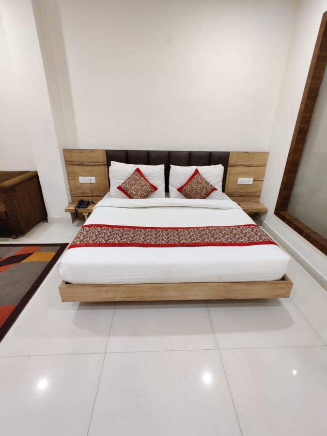 Super Collection O Amritsar Near Railway Station Ξενοδοχείο Εξωτερικό φωτογραφία