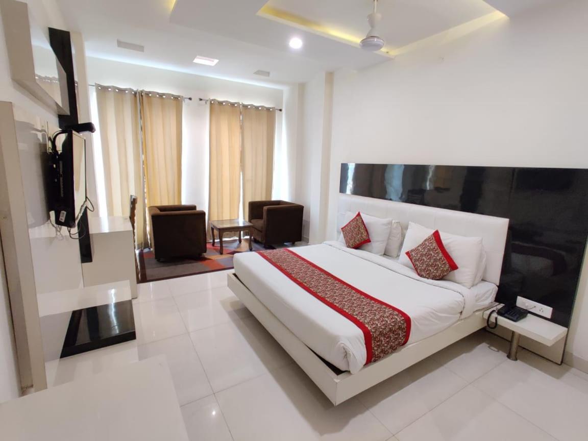 Super Collection O Amritsar Near Railway Station Ξενοδοχείο Εξωτερικό φωτογραφία