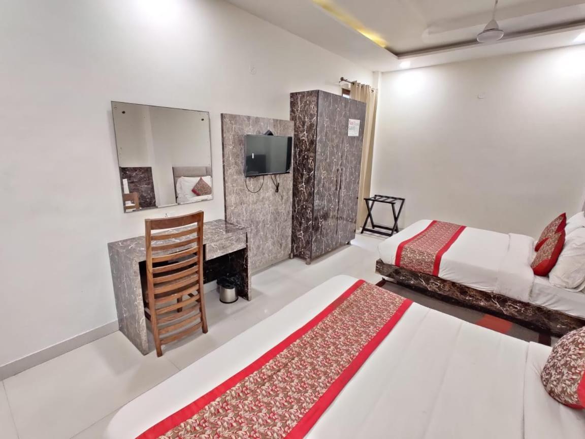 Super Collection O Amritsar Near Railway Station Ξενοδοχείο Εξωτερικό φωτογραφία