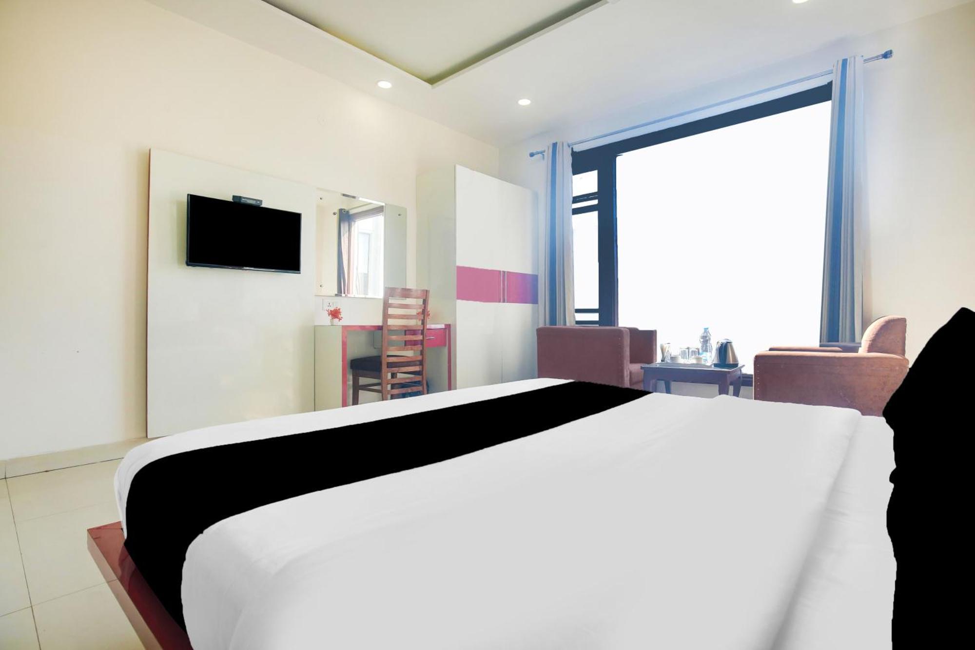 Super Collection O Amritsar Near Railway Station Ξενοδοχείο Εξωτερικό φωτογραφία